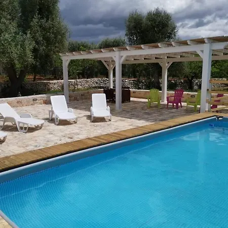 Trullo Il Leccio Con Piscina