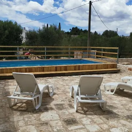 Trullo Il Leccio Con Piscina 빌라 세글리에 메사피카