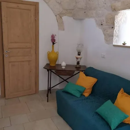 빌라 Trullo Il Leccio Con Piscina 세글리에 메사피카