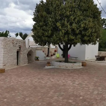 Trullo Il Leccio Con Piscina
